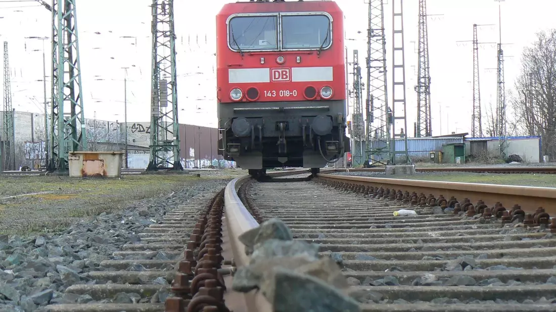 BPOL-HB: Gefährliche Eingriffe in den Bahnverkehr bei Rotenburg lösen Bundespolizeieinsätze aus - Bild: presseportal.de