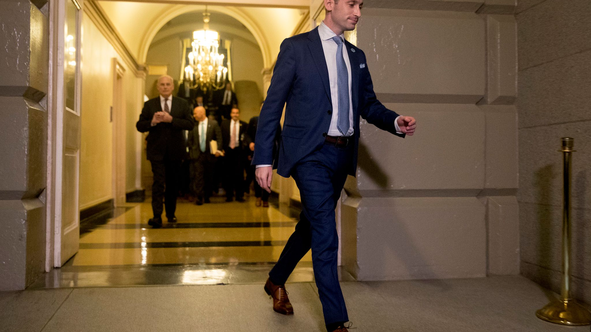 «Amerika ist für Amerikaner», verkündete Miller jüngst bei einem Wahlkampf-Event. (Archivbild) - Foto: Andrew Harnik/AP/dpa