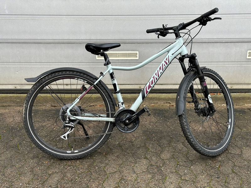 POL-ROW: ++ Zeugenaufruf: Jugendliche werfen an Halloween Böller in Kindergruppe ++ - Foto: presseportal.de