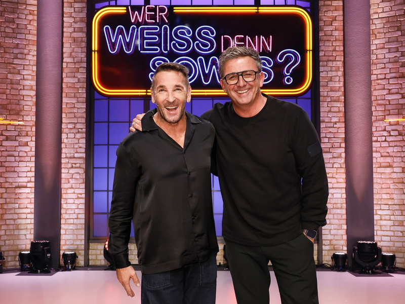 Der Berg ruft: Hans Sigl und Mark Keller bei Wer weiß denn sowas? / Das Wissensquiz vom 25. bis 29. November 2024, um 18:00 Uhr im Ersten - Foto: presseportal.de