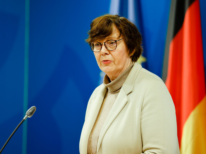 Sütterlin-Waack: Kein Erkenntnisse zu einem Anschlag auf einen Weihnachtsmarkt. (Archivbild) - Foto: Frank Molter/dpa