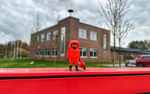 FW-OLL: Verursacher unbekannt: Niedliche Hingucker in Wildeshausen - Playmobil-Figuren erobern nun auch die Feuerwehr - Foto: presseportal.de