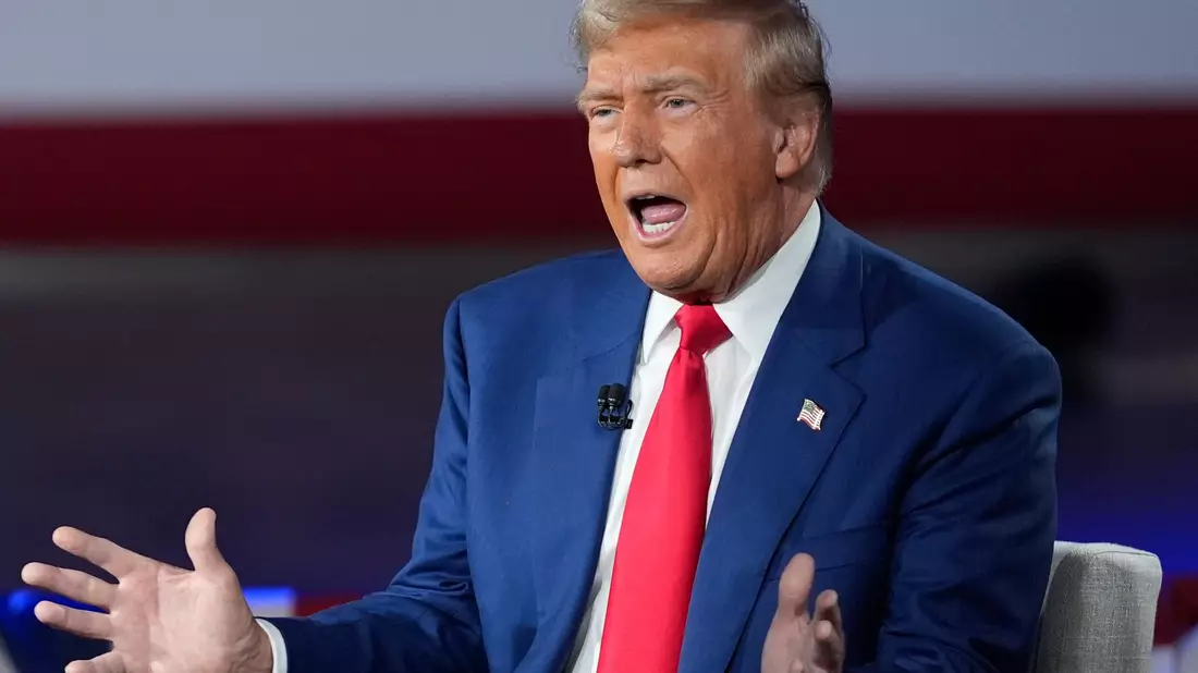 Trump hat den Mund im Wahlkampf sehr voll genommen. (Archivbild) - Bild: Evan Vucci/AP/dpa