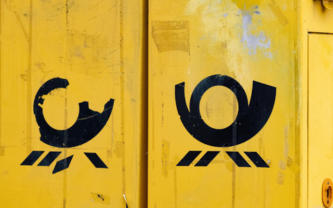 Das Porto steigt - Foto: Stefan Sauer/dpa