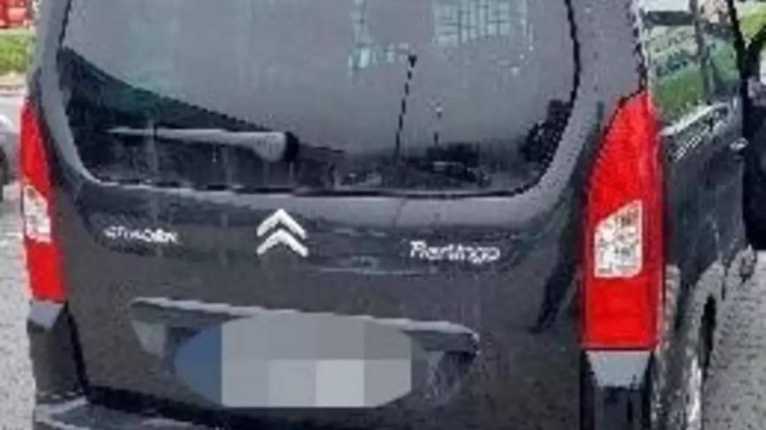POL-HM: Polizei sucht Zeugen zu einem Verkehrsunfall - Bild: presseportal.de