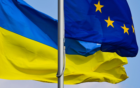 Ein politischer Slogan lasse nicht unbedingt auf die Herkunft eines Produkts schließen, argumentierte das EU-Gericht. (Symbolbild) - Foto: Patrick Pleul/dpa-Zentralbild/dpa Ein politischer Slogan lasse nicht unbedingt auf die Herkunft eines Produkts schließen, argumentierte das EU-Gericht. (Symbolbild) - Foto: Patrick Pleul/dpa-Zentralbild/dpa