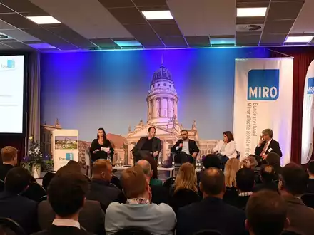 Wegweisende Leitveranstaltung einer Schlüsselindustrie / ForumMIRO 2024 - Brücken bauen - so liefern wir auch in Zukunft die Basis! - Foto: presseportal.de