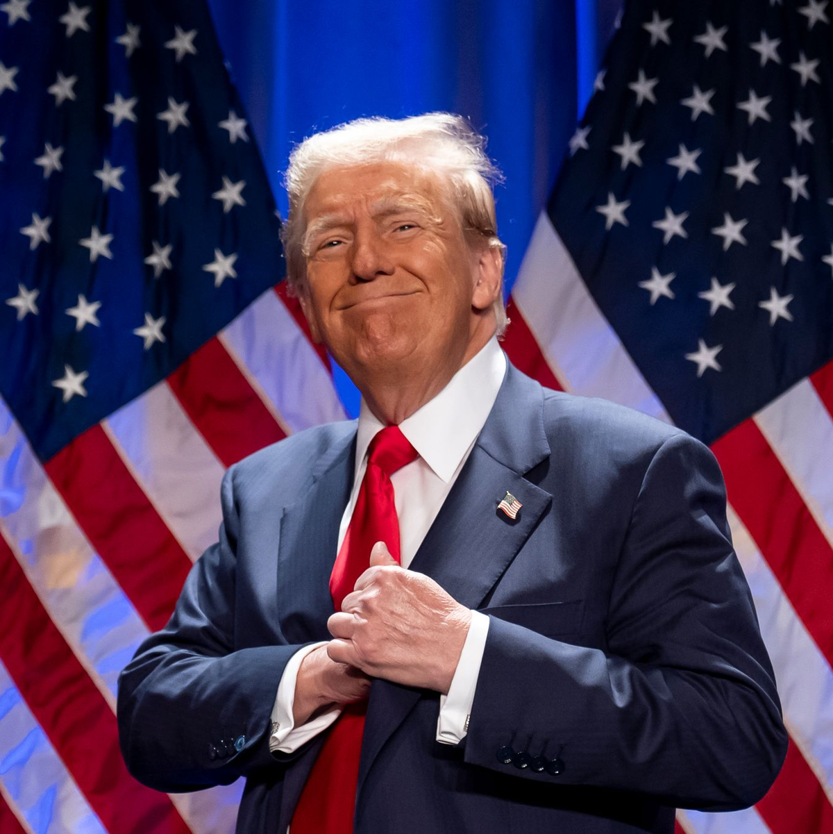 Vor dem Besuch im Weißen Haus ließ sich Trump von Parteikollegen feiern.  - Foto: Alex Brandon/AP/dpa