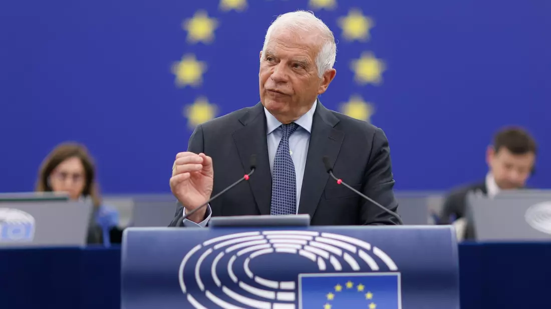 Sieht das Vorgehen Israels im Gazastreifen äußert kritisch: Der EU-Außenbeauftragte Josep Borrell. (Archivbild) - Bild: Jean-Francois Badias/AP/dpa