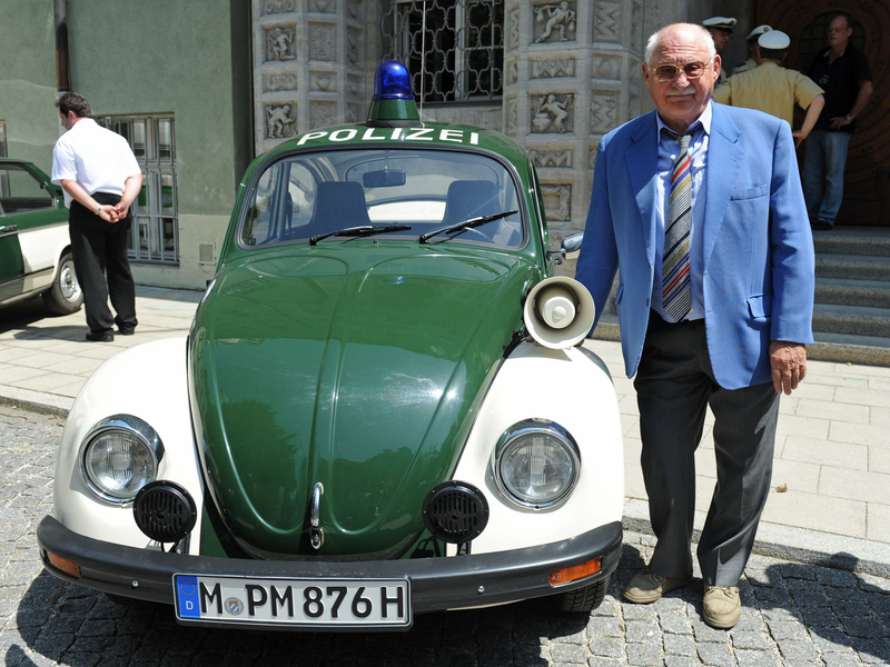  Rolf Schimpf wird 100. - Foto: Andreas Gebert/dpa