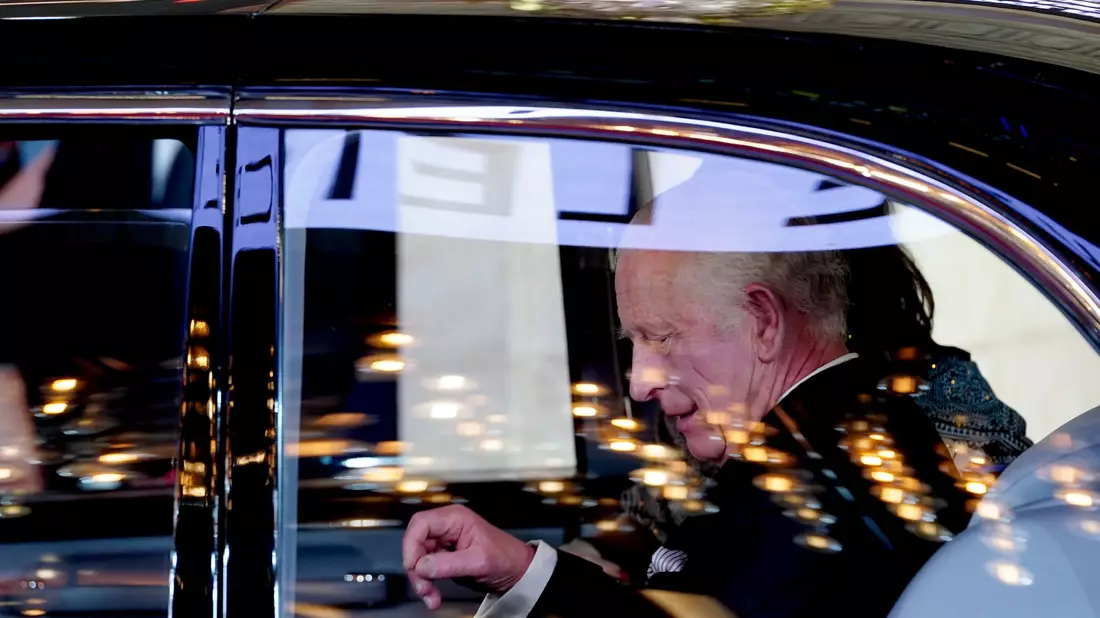 Traditionell werden am Geburtstag des Königs Kanonenschüsse abgefeuert. - Bild: Ian West/PA Wire/dpa