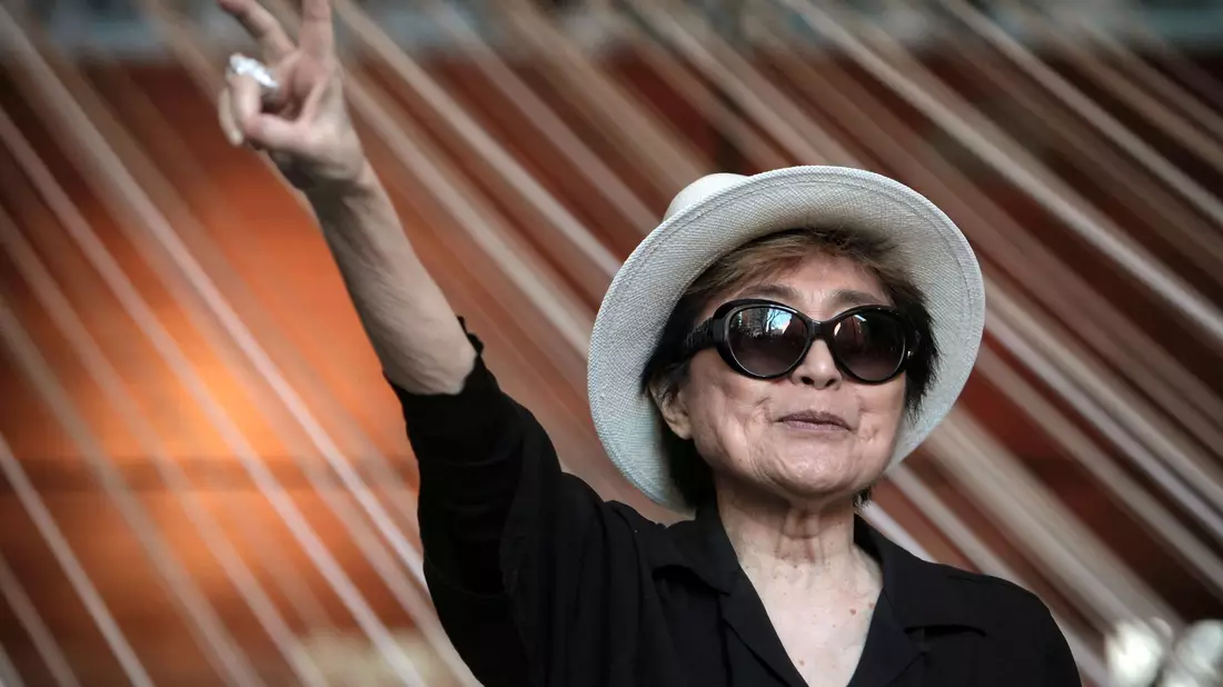 Ein Fahrer hat die Uhr bei Yoko Ono gestohlen, ist das Gericht überzeugt. (Archivbild) - Bild: Sashenka Gutiérrez/EFE/dpa