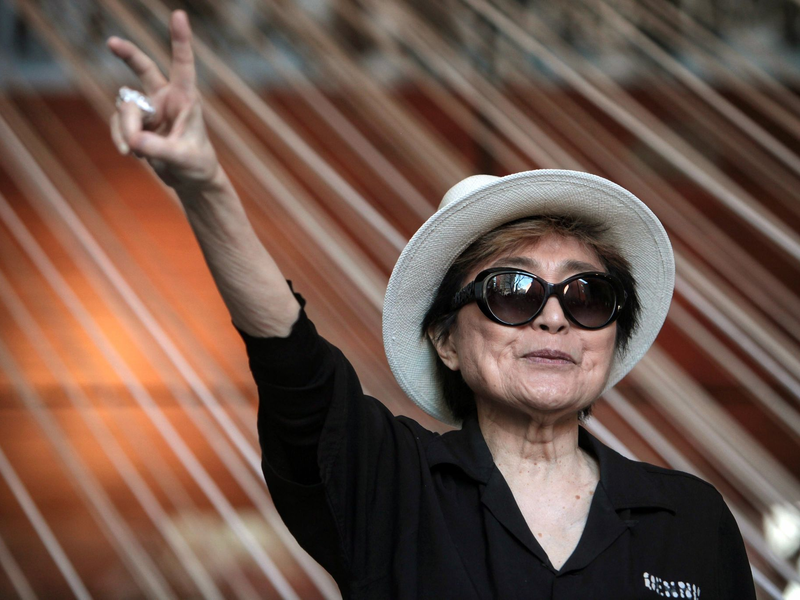 Ein Fahrer hat die Uhr bei Yoko Ono gestohlen, ist das Gericht überzeugt. (Archivbild) - Foto: Sashenka Gutiérrez/EFE/dpa
