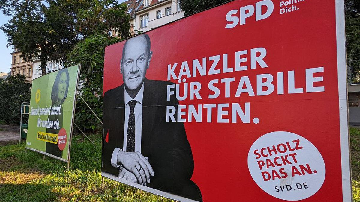 Wahlplakate von Grünen und SPD zur Bundestagswahl 2021 (Archiv) - Foto: über dts Nachrichtenagentur