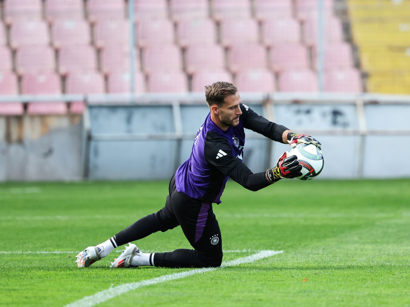 Baumann hatte im Oktober sein Länderspieldebüt gefeiert. - Foto: Christian Charisius/dpa