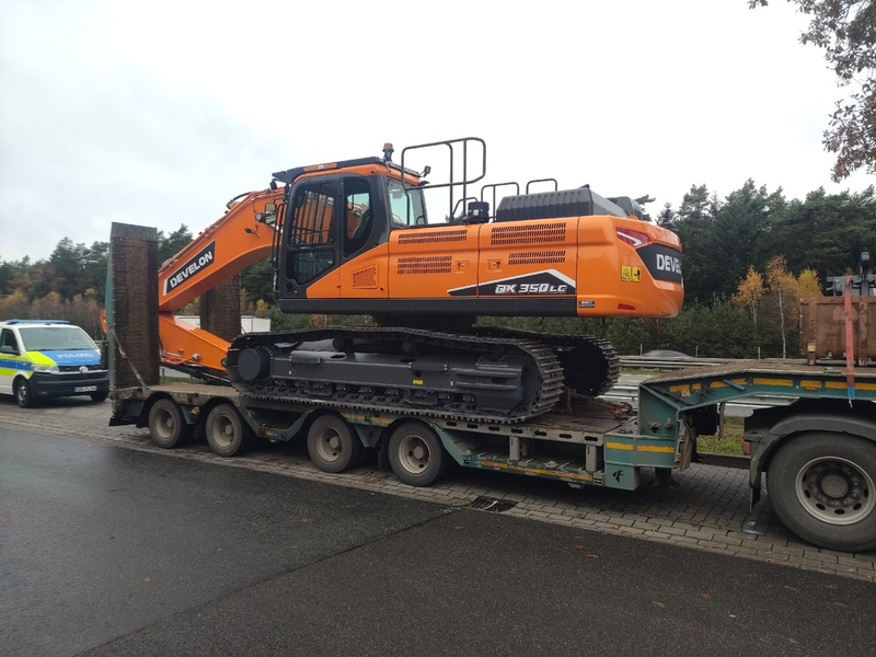 POL-LG: Großkontrolle an der Autobahn 1 im Landkreis Harburg - Foto: presseportal.de