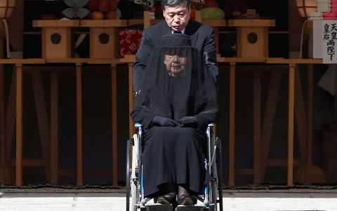 Yuriko trauerte 2016 um ihren Ehemann Mikasa. (Archivbild) - Foto: Toru Hanai/epa/dpa