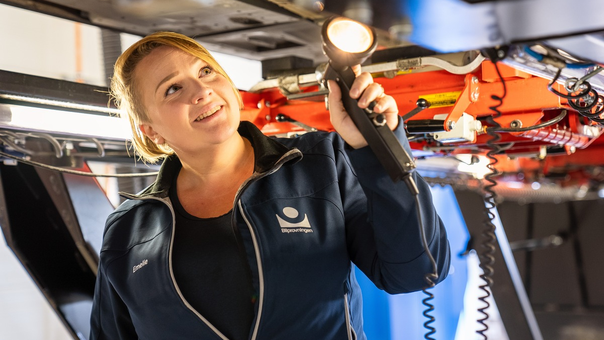 TÜV Rheinland vereinbart Übernahme von Bilprovningen / Eines der führenden Unternehmen für Fahrzeugprüfungen in Schweden soll Teil von TÜV Rheinland werden / 109 Prüfstellen, rund 650 Mitarbeitende - Foto: presseportal.de