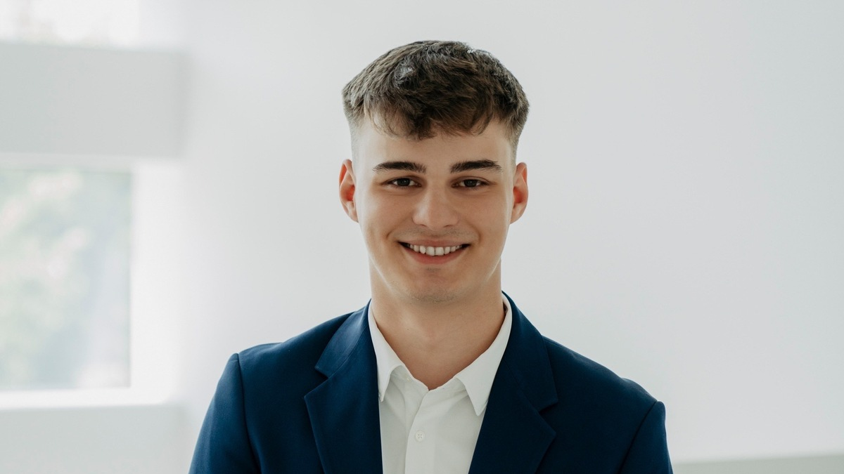 Dennis Halasz: Mit dem Coaching von vi.invest zum erfolgreichen Krypto-Trader - Foto: presseportal.de