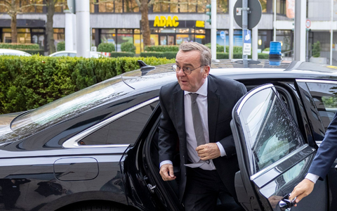 Bundesverteidigungsminister Pistorius in Bonn - Foto: Thomas Banneyer/dpa