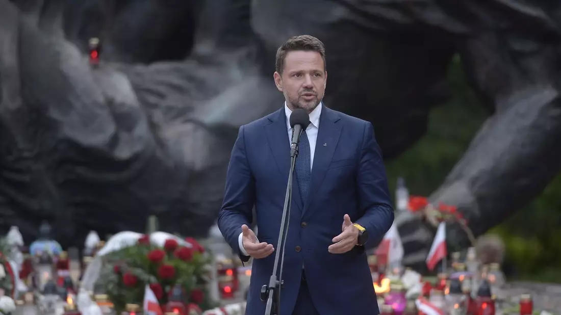 Der Warschauer Oberbürgermeister Rafal Trzaskowski möchte bei der Präsidentenwahl 2025 antreten. Dafür muss er sich einer Vorwahl seiner Partei stellen. (Archivbild) - Bild: Marcin Obara/PAP/dpa