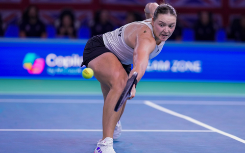 Jule Niemeier ist mit den deutschen Tennis-Damen beim Billie Jean King Cup ausgeschieden. - Foto: Manu Fernandez/AP Jule Niemeier ist mit den deutschen Tennis-Damen beim Billie Jean King Cup ausgeschieden. - Foto: Manu Fernandez/AP