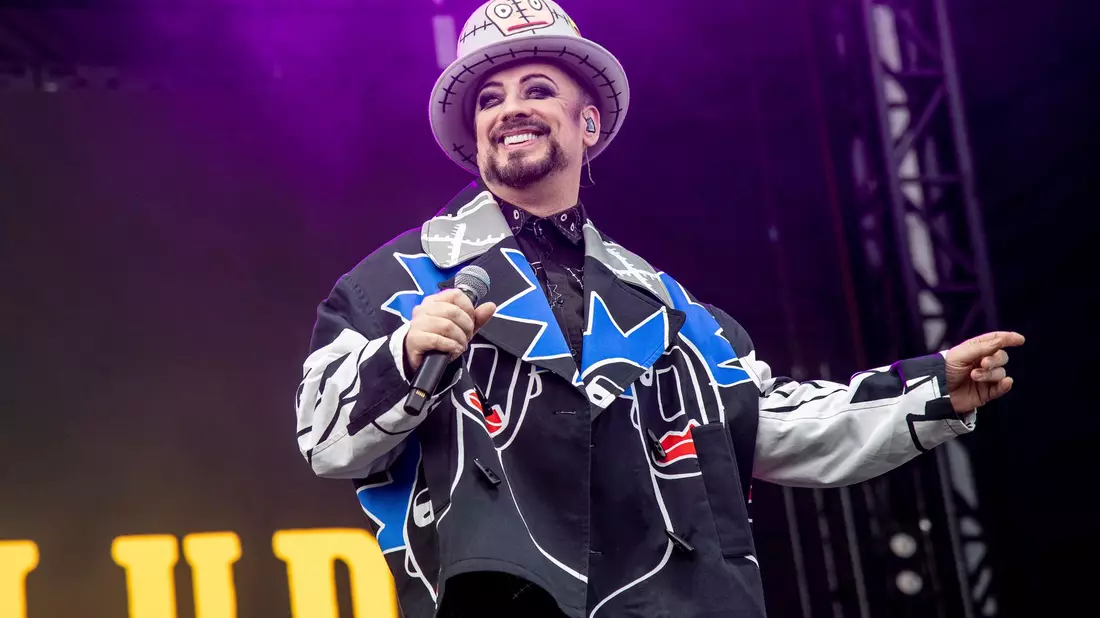 Der Popstar wurde als Frontmann der Band Culture Club berühmt. (Archivbild) - Bild: Amy Harris/Invision via AP/dpa