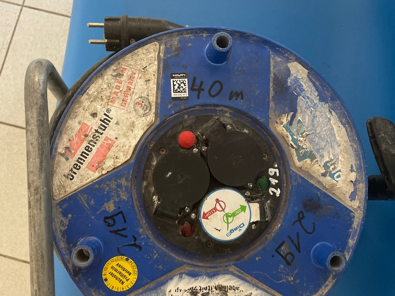 LPI-EF: Suche nach Tatort zur Entwendung einer Kabeltrommel in Erfurt - Foto: presseportal.de