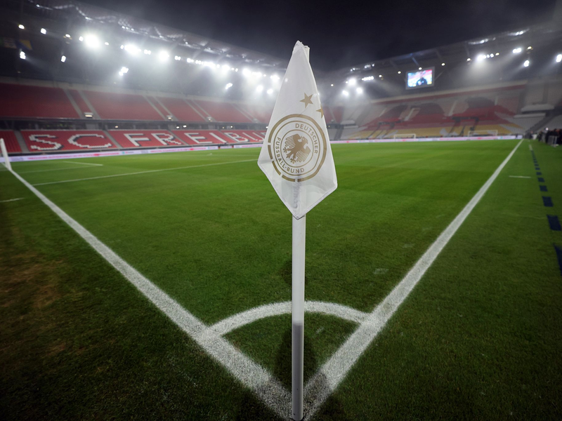 Sie haben allen Grund, sich zu freuen. - Foto: Christian Charisius/dpa