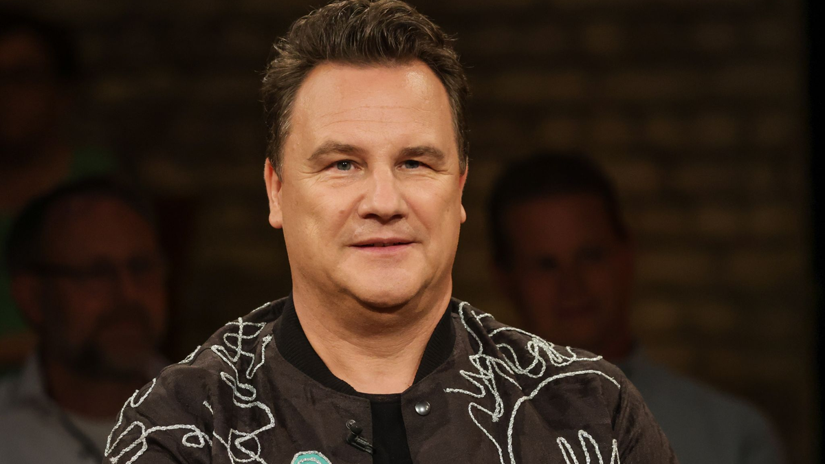 Modedesigner Guido Maria Kretschmer zeigt sich beeindruckt von der Karriere seines Kollegen Wolfgang Joop, der am Montag 80 Jahre alt wird. (Archibild) - Foto: Focke Strangmann/dpa