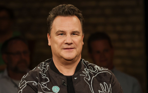 Modedesigner Guido Maria Kretschmer zeigt sich beeindruckt von der Karriere seines Kollegen Wolfgang Joop, der am Montag 80 Jahre alt wird. (Archibild) - Foto: Focke Strangmann/dpa