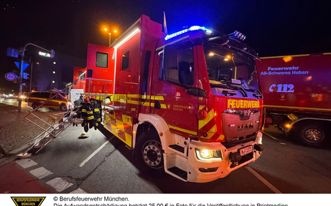 FW-M: Aufwendige Löscharbeiten bei Dachstuhlbrand (Sendling) - Foto: presseportal.de