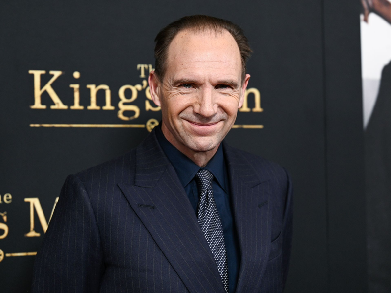 Schauspieler Ralph Fiennes wollte nach eigenen Angaben kein Filmstar werden. (Archivbild) - Foto: Evan Agostini/Invision via AP/dpa