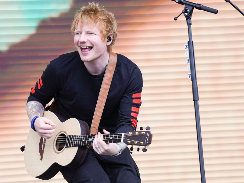 Auch Ed Sheeran brachte schon ein Set mit den Spielsteinen mit zu einem romantischen Treffen - es half nicht beim Flirten. (Archivfoto) - Foto: Ian West/Press Association/dpa