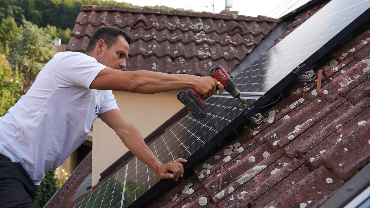 Unabhängig und nachhaltig: Max Wagner von der Max Wagner Autarkie GmbH über die Zukunft der PV-Branche - Foto: presseportal.de
