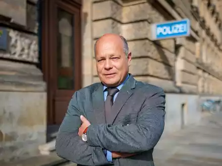 MDR-Reportage „Exakt – Die Story“ zum Thema: „Die Beute der Remmos – Auf der Spur der Juwelen aus dem Grünen Gewölbe Dresden“ - Foto: presseportal.de