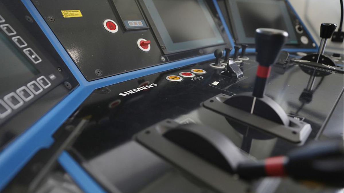 Führerstand eines nicht-autonomen Zuges (Archiv) - Foto: über dts Nachrichtenagentur