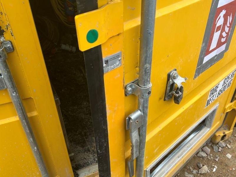 POL-PDLD: B10/LD-Nord - ED in Baucontainer - Foto: presseportal.de