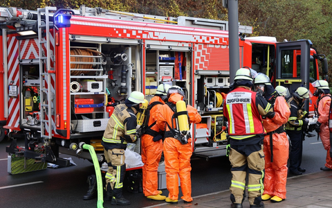 FW-E: Beißender Geruch löst Gefahrguteinsatz aus - keine Verletzten - Foto: presseportal.de