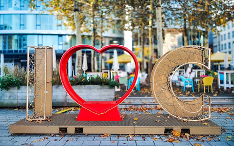 „MDR um 4“ im Dialog: MDR sendet vor Start des Kulturhauptstadt-Jahres live aus Chemnitz - Foto: presseportal.de „MDR um 4“ im Dialog: MDR sendet vor Start des Kulturhauptstadt-Jahres live aus Chemnitz - Foto: presseportal.de