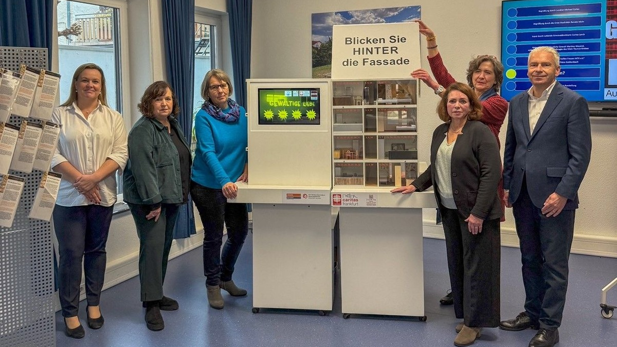 POL-MTK: Ausstellung 