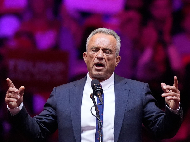 Kennedy soll «Amerika wieder gesund machen». (Archivbild) - Foto: Evan Vucci/AP/dpa