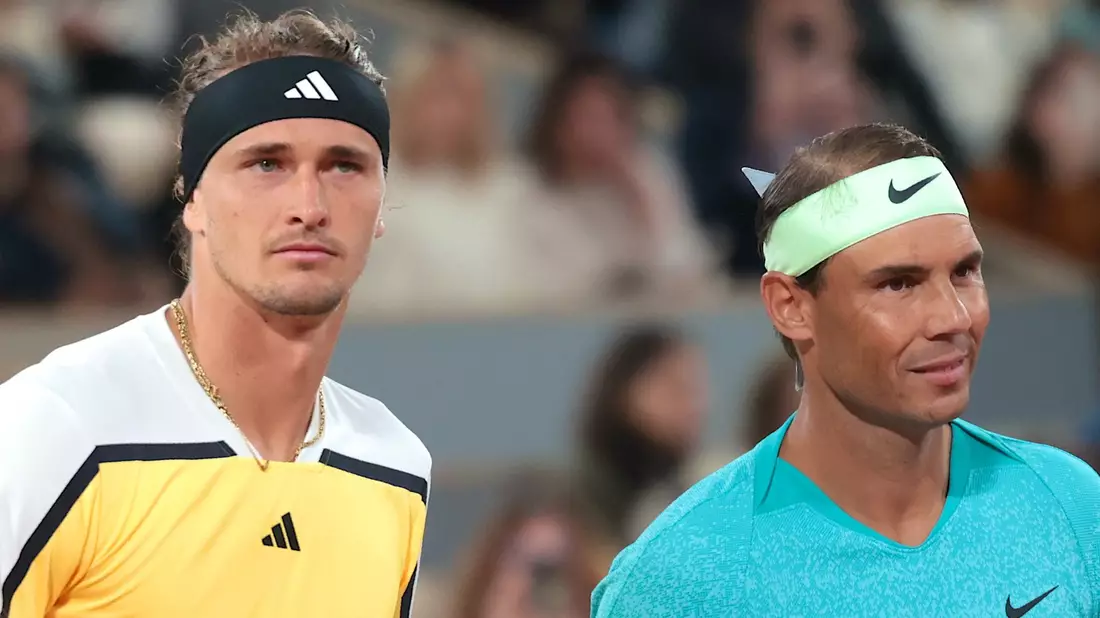 Alexander Zverev (l) wird beim Abschied von Rafael Nadal in Malaga nicht vor Ort sein. - Bild: Frank Molter/dpa
