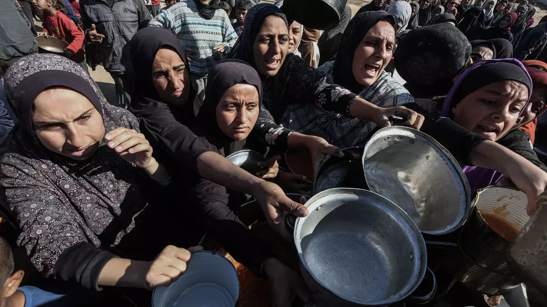 Hilfsorganisationen waren vor einer unmittelbar bevorstehenden Hungersnot vor allem im Norden des Gazastreifens. - Bild: Omar Ashtawy  Apaimages/APA Images via ZUMA Press Wire/dpa