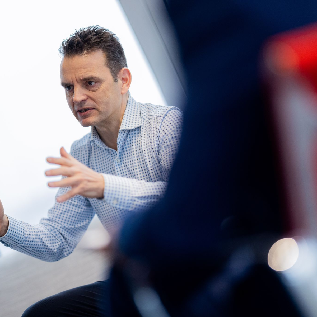 Eon-Chef Leonhard Birnbaum erhofft sich von der Politik der neuen Bundesregierung, dass Wachstum und Wettbewerbsfähigkeit eine zentrale Rolle spielen. - Foto: Rolf Vennenbernd/dpa