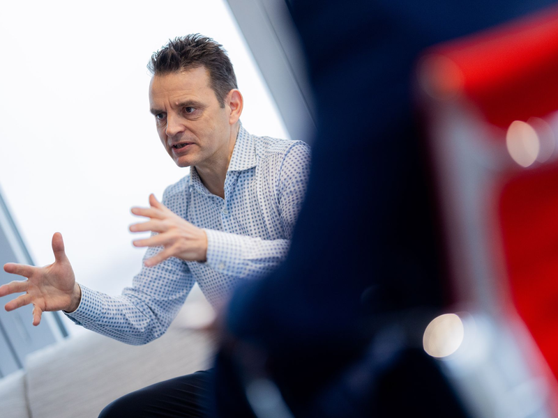 Eon-Chef Leonhard Birnbaum erhofft sich von der Politik der neuen Bundesregierung, dass Wachstum und Wettbewerbsfähigkeit eine zentrale Rolle spielen. - Foto: Rolf Vennenbernd/dpa