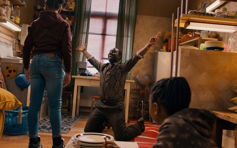 Totem- Kinderfilm über Flucht und echte Freundschaft / Premiere am 22. November 2024 bei KiKA - Foto: presseportal.de Totem- Kinderfilm über Flucht und echte Freundschaft / Premiere am 22. November 2024 bei KiKA - Foto: presseportal.de