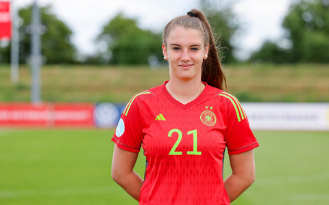 Erstmals seit 2023 wieder im DFB-Kader: Ena Mahmutovic. - Foto: Daniel Löb/dpa