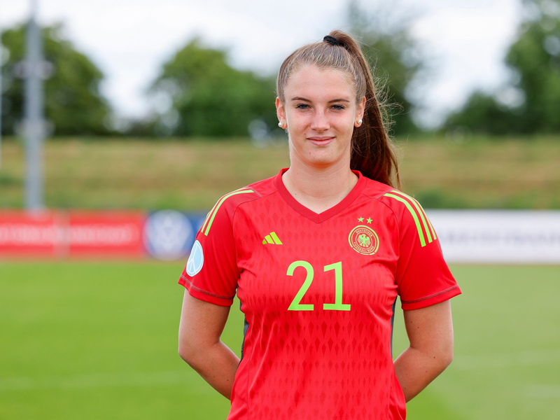 Erstmals seit 2023 wieder im DFB-Kader: Ena Mahmutovic. - Foto: Daniel Löb/dpa