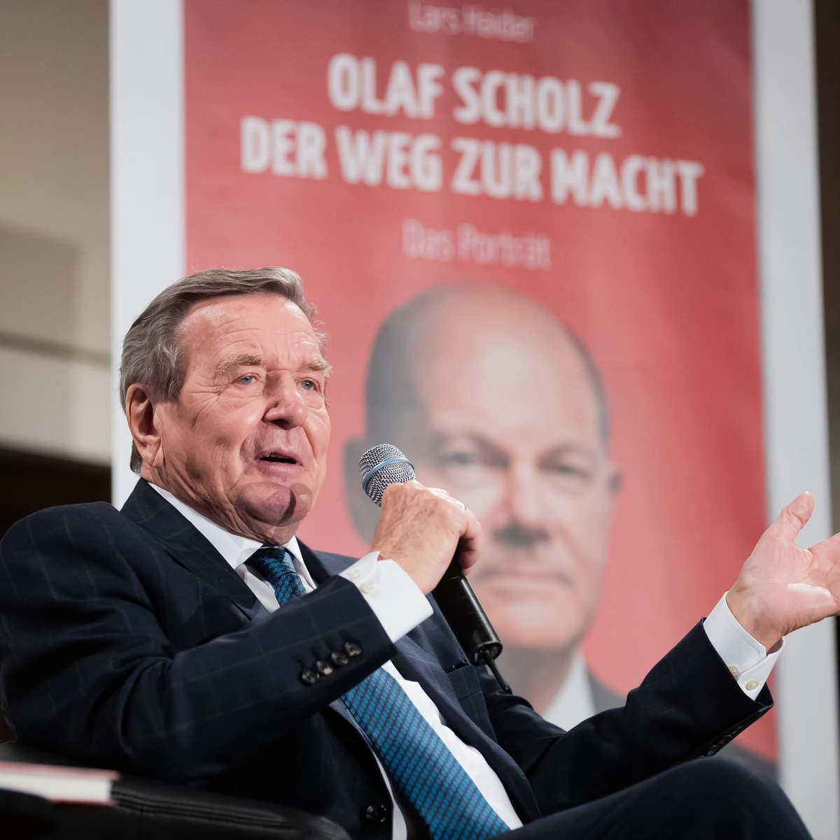 Altkanzler Gerhard Schröder warnt davor, Scholz zu «demontieren». (Archivbild) - Foto: Christoph Soeder/dpa